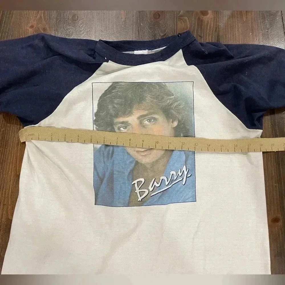 Rare 80’s Barry  Manilow Concert T-Shirt - ORIGINAL RARE - Picture 8 of 8